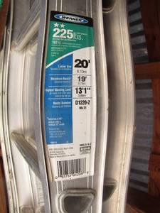 lot 379 image: WERNER  20 foot extension ladder