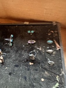 lot 304 image: Jewlery TURQUOISE Rings
