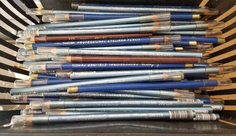 lot 102 image: NEW EYELINERS