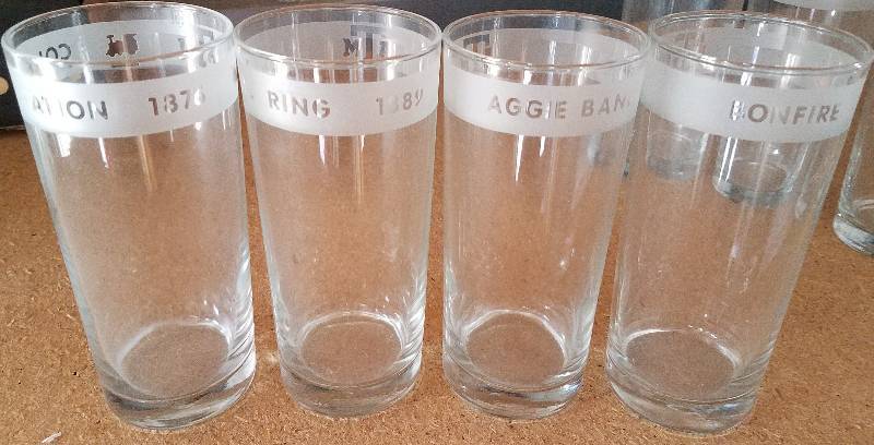 lot 66 image: TEXAS A&M COMMEMORATIVE SPECIAL EDITION GLASS SET