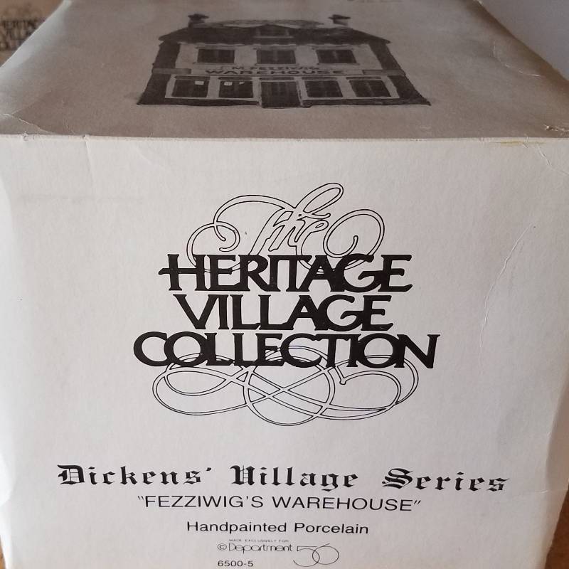 lot 136 image: VINTAGE DICKENS VILLAGE SERIES FEZZIWIGS WAREHOUSE BY DEPT. 56