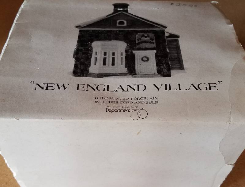 lot 138 image: NEW ENGLAND VILLAGE APOTHECARY BY DEPT. 56