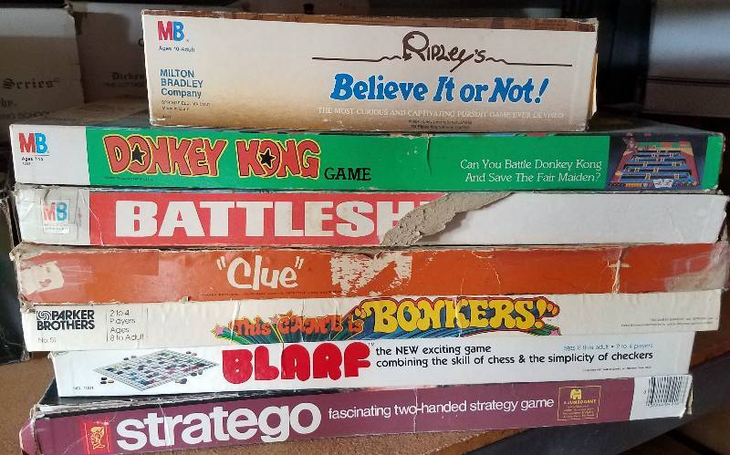 lot 130 image: VINTAGE BOARD GAMES  DONKEY KONG