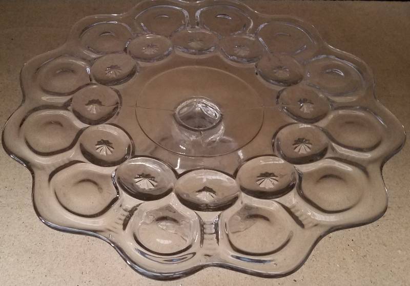 lot 97 image: FOOTED GLASS CAKE PLATTER