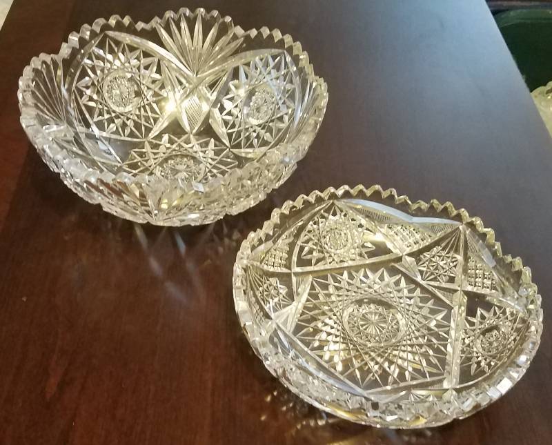 lot 164 image: MATCHING PRESSED CRYSTAL BOWL AND PLATE
