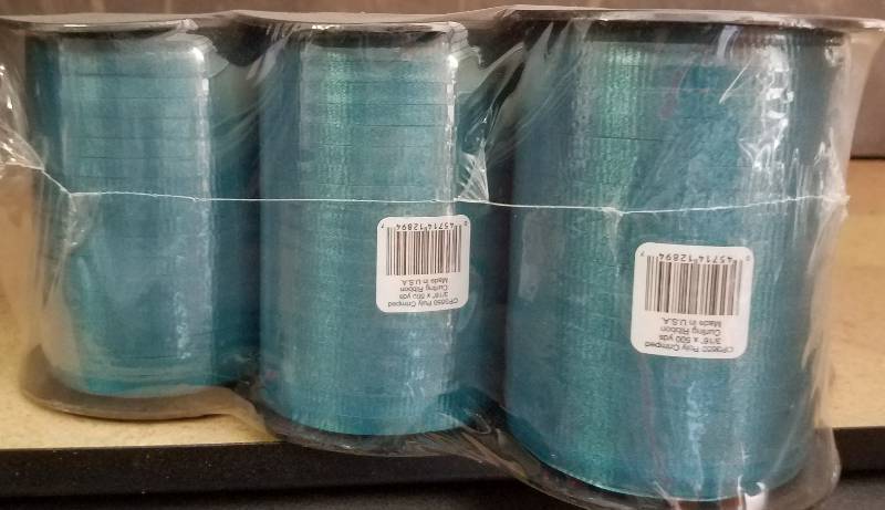 lot 197 image: NEW TURQUOISE RIBBON