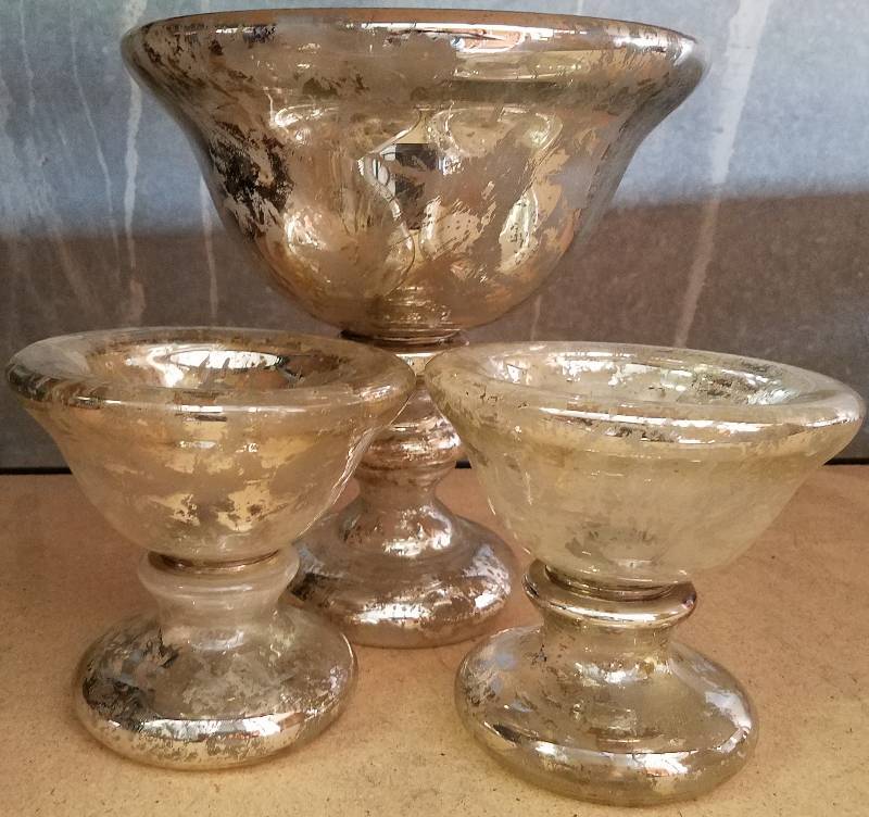 lot 179 image: HOME DECOR