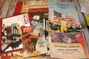 lot 199 image: Vintage Literary Memorabilia&nbsp