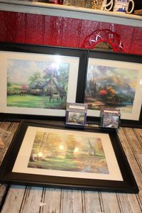 lot 87 image: Thomas Kinkade Wall Prints
