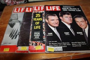 lot 238 image: Vintage Time Life Magazines