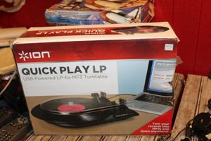 lot 126 image: USB Powered Turntable