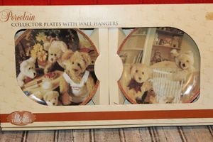 lot 11 image: Collectable Wall Plates with Hangers included