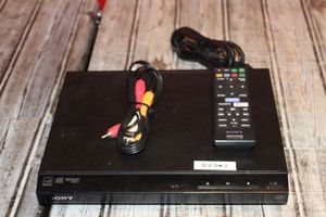 lot 18 image: Sony Dvd Player With Remote Control&nbsp