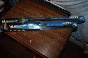 lot 49 image: Michelin auto Windshield Wipers.. 21 and 26 unused