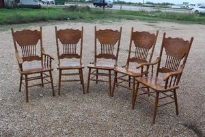lot 42 image: Set of 5 Kitchen Chairs as Shown