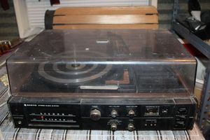 lot 72 image: Vintage Sanyo Record Player, Cassette Player and Tuner