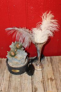 lot 246 image: Home Decor Water Feature and Vase with Feathers
