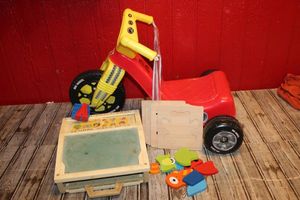 lot 256 image: Small childs Big Wheel and other Vintage Kids toys