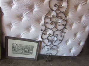 lot 9 image: metal wall art 16x41, framed vintage printing photo 14x21 (BW 1)