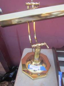 lot 51 image: gold metal desk lamp