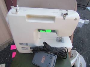 lot 52 image: brothers sewing machine model # LX-3125