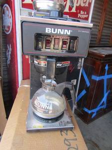 lot 87 image: industrial Bunn coffee maker with 23 burners and pots , unknown working condition-