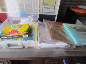 lot 93 image: Arts and crafts lot, new and used items