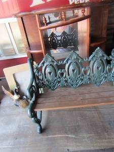 lot 106 image: Swan 47 picture frame-- wall shelf-- small dcor park bench