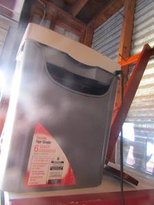 lot 111 image: executive mechanics paper shredder with basket, unknown working condition