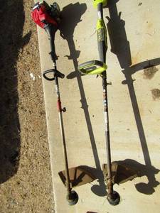 lot 139 image: Ryobi battery operated weed eater-- gas operated Troy built weed eater (ST)