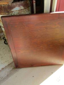 lot 144 image: Beautiful WOOD  Dark brown foldable card table  Great condition (ST)