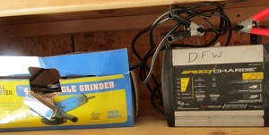 lot 148 image: drill master angel grinder- Speed charge battery charger (ST)