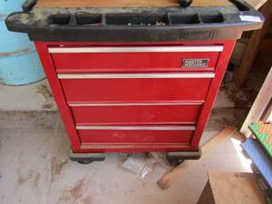 lot 187 image: 4 drawer rolling red tool box metal, good condition (ST)