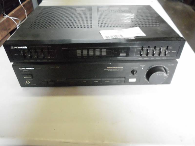 lot 193 image: PIONEER STERO AMPLIFIER