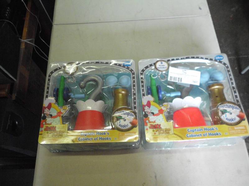lot 167 image: DISNEY CAPT HOOKS