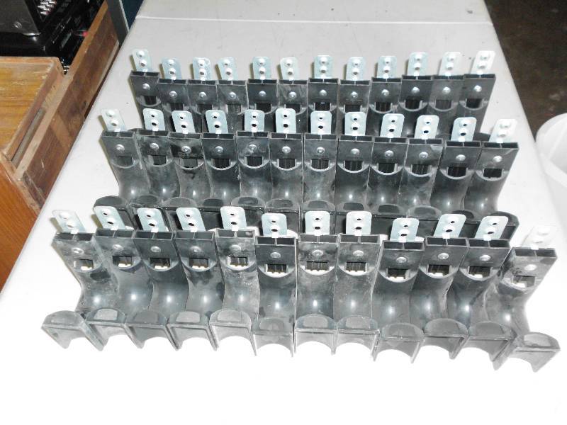 lot 64 image: PANDUIT WALL MOUNT J HOOKS
