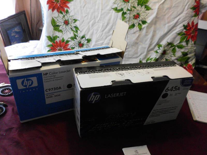 lot 92 image: HP TONERS