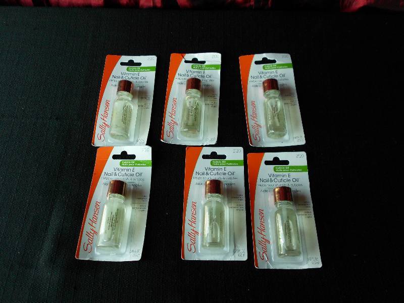lot 19 image: NAILCUTICLE OIL