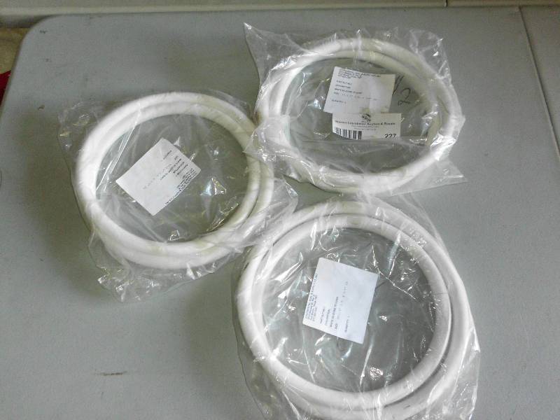 lot 227 image: WHITE SILICONE 70 DURO