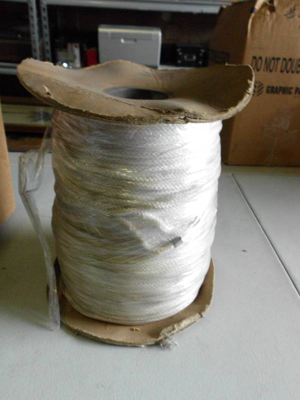 lot 217 image: FIBERGLASS ROPE