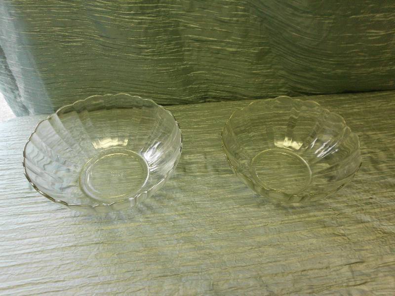lot 256 image: DURARO FRANCE BOWLS