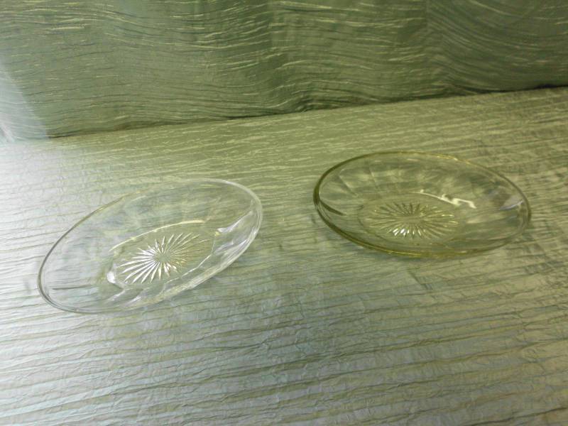 lot 260 image: VINTAGE OVAL DISHES