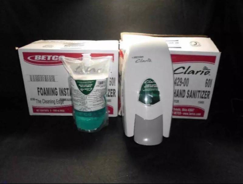 lot 204 image: BETCO FOAMING HAND SANITIZER