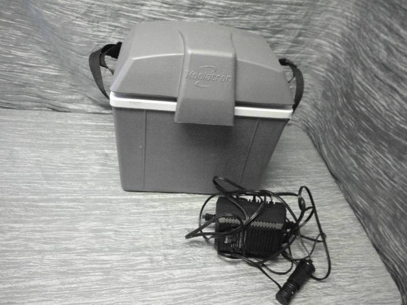 lot 337 image: KOOLATRON COOLER
