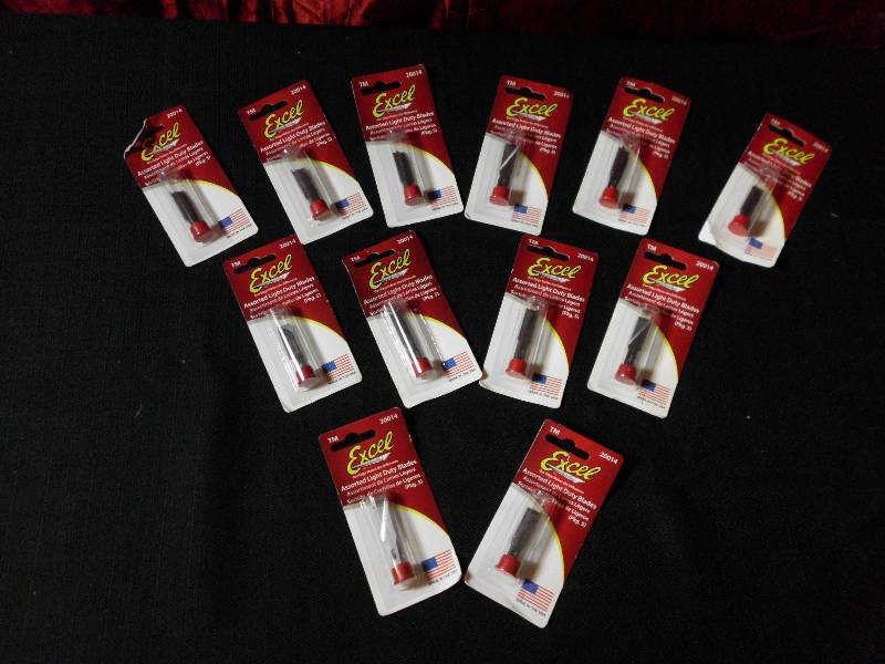 lot 346 image: EXCEL ASSORTED BLADES