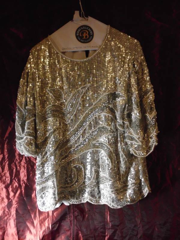 lot 353 image: SILK BEADED BLOUSE