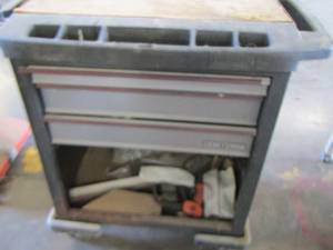 lot 9 image: 3 Drawer craftsman rolling tool box with misc.. Pieces inside