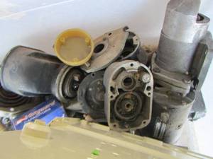 lot 63 image: vanguard capacitors and various parts to various types of planes