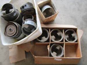 lot 86 image: pistons for planes