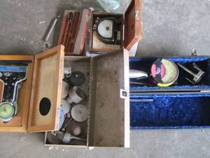 lot 104 image: cable thermometers, tensiometer in case and more